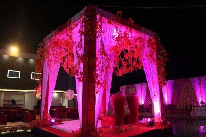 Royal Palms Banquets pune